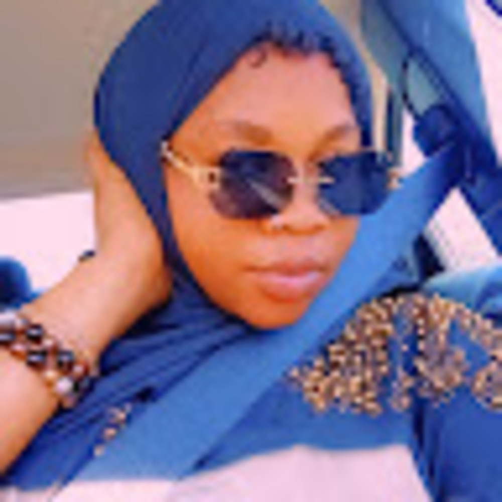 Meet your Posher, Binti